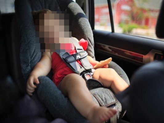 Bé gái 1 tuổi tử vong vì bị mẹ bỏ quên trong ô tô