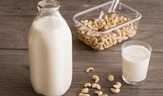 dinh dưỡng từ sữa hạt điều